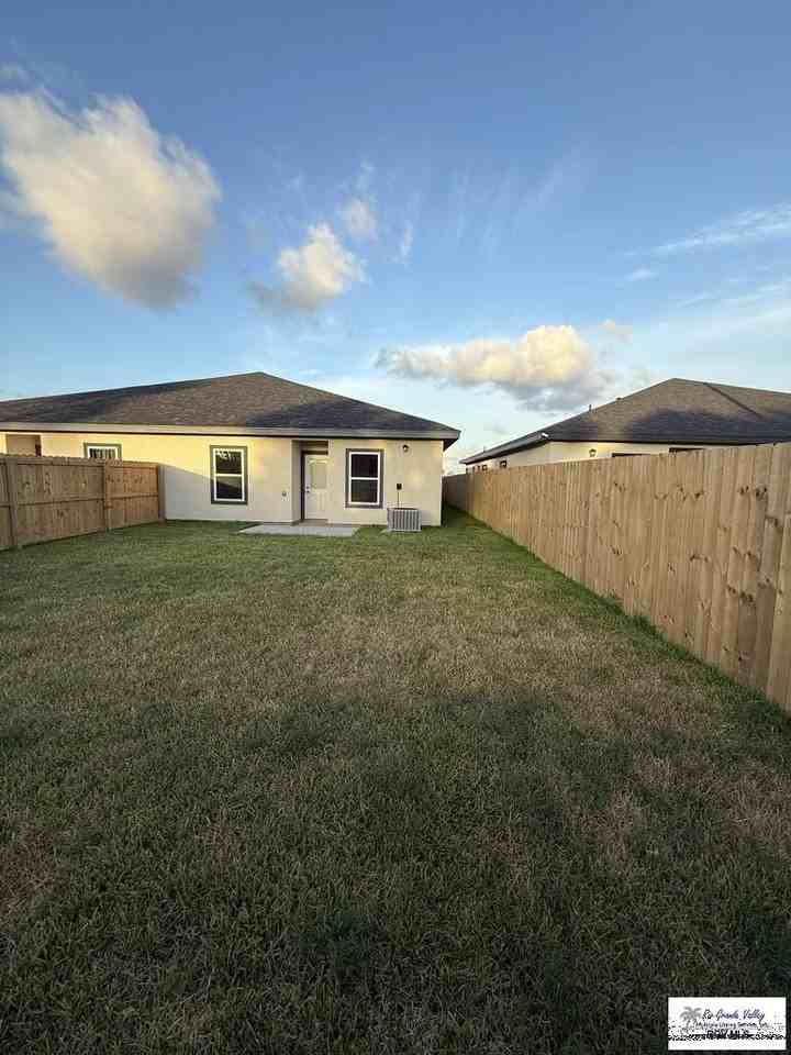 3265 Alegre ALEGRE DR - Photo 4 of 13