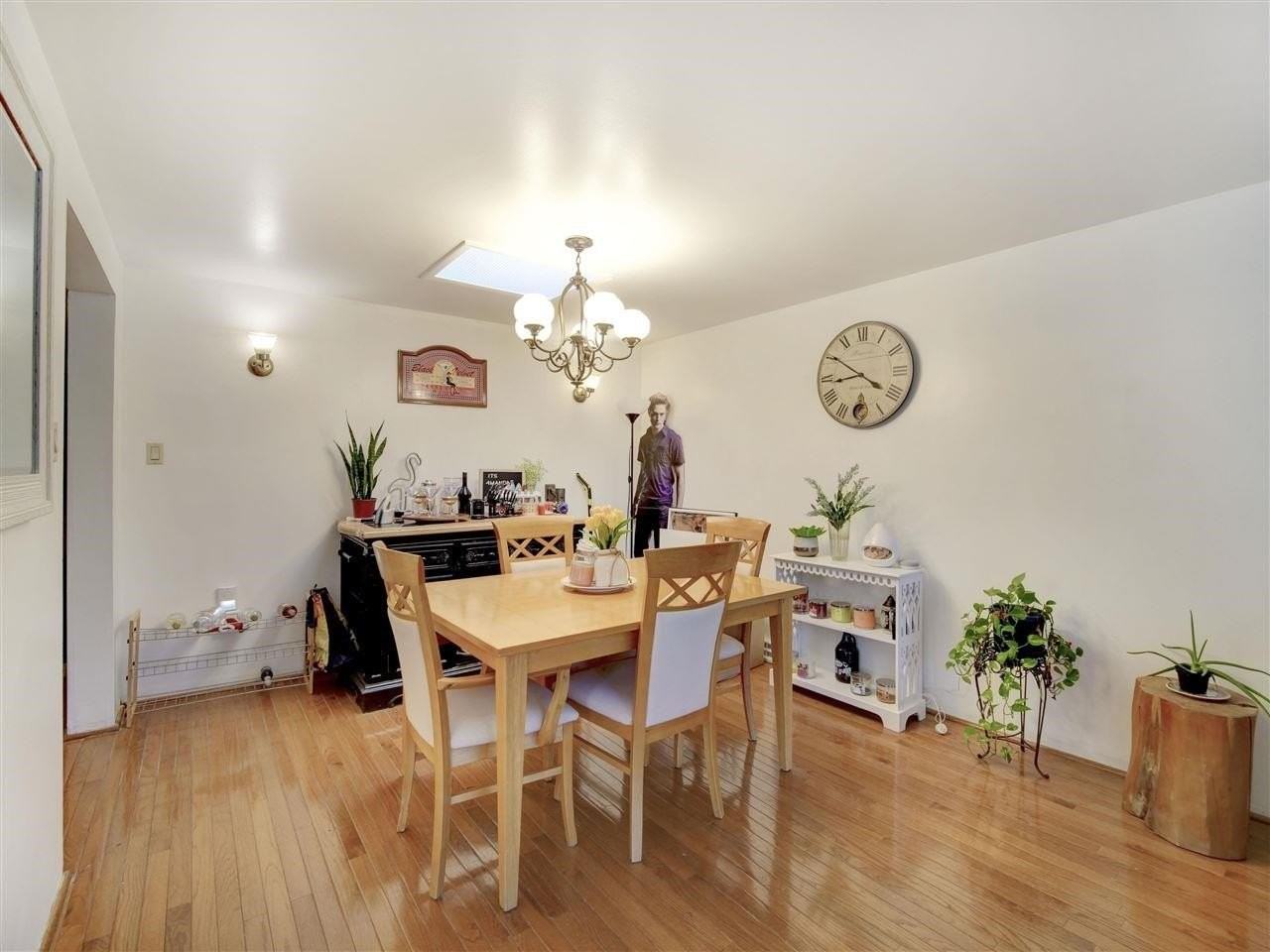 14 Chopin Ct - Photo 2 of 13