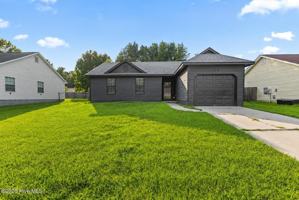 featured image of 484 Hunting Green Dr