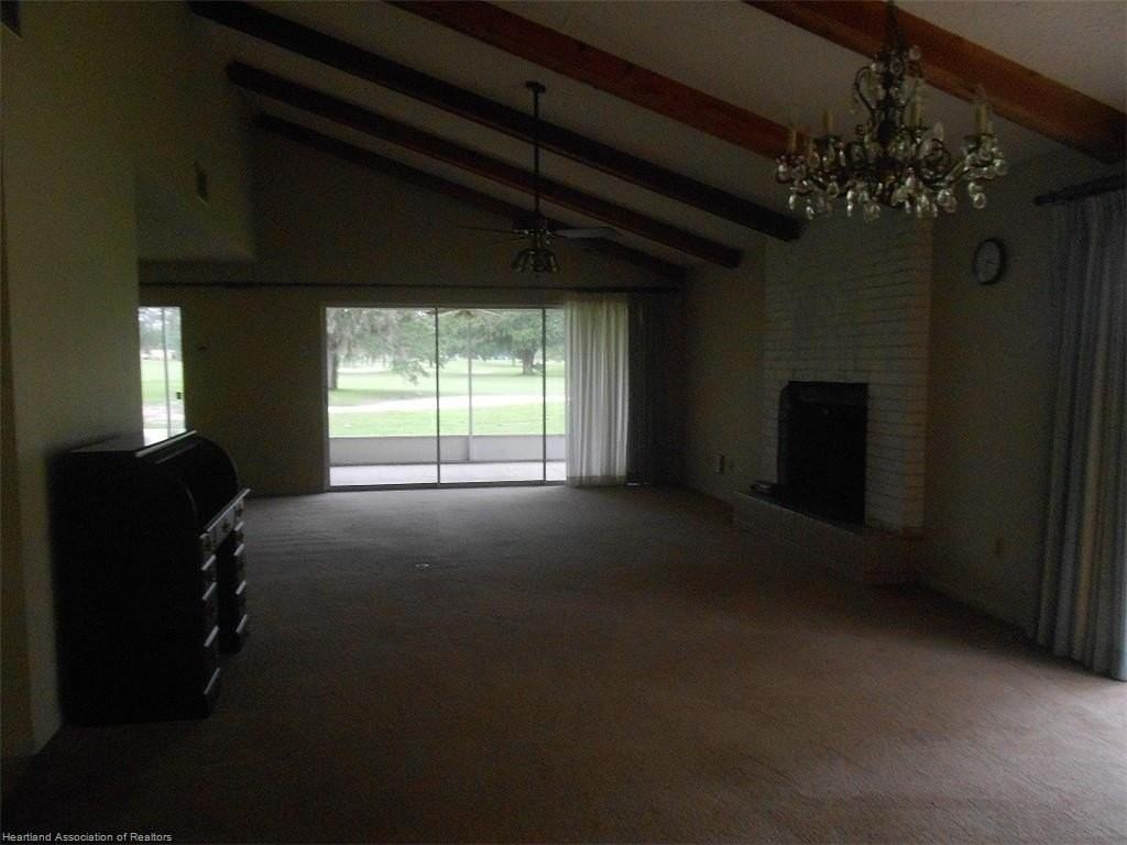 114 Kings Ct Nw - Photo 3 of 12