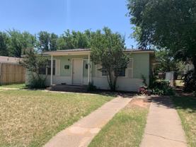 3111 33rd St #B - Photo 1 of 1