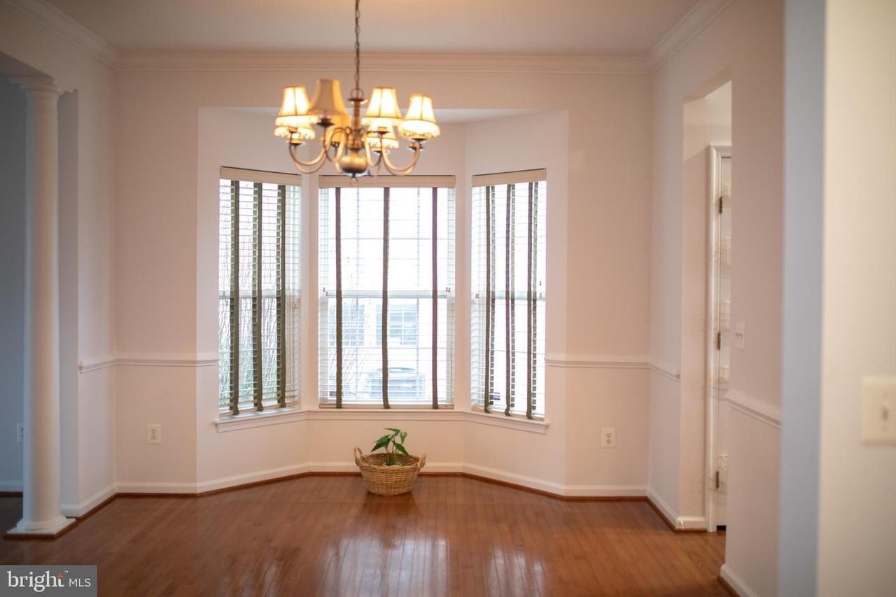 18061 Camdenhurst Dr - Photo 6 of 32