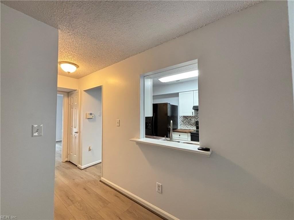 1105 Vermilya Ct - Photo 6 of 20