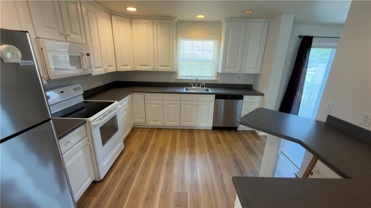 2720 Bachman Dr - Photo 4 of 14
