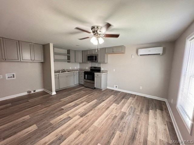 1619 Pine Lake Dr - Photo 3 of 6