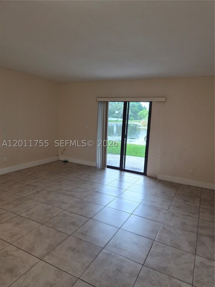 4177 Nw 114th Ave #4177 - Photo 5 of 14