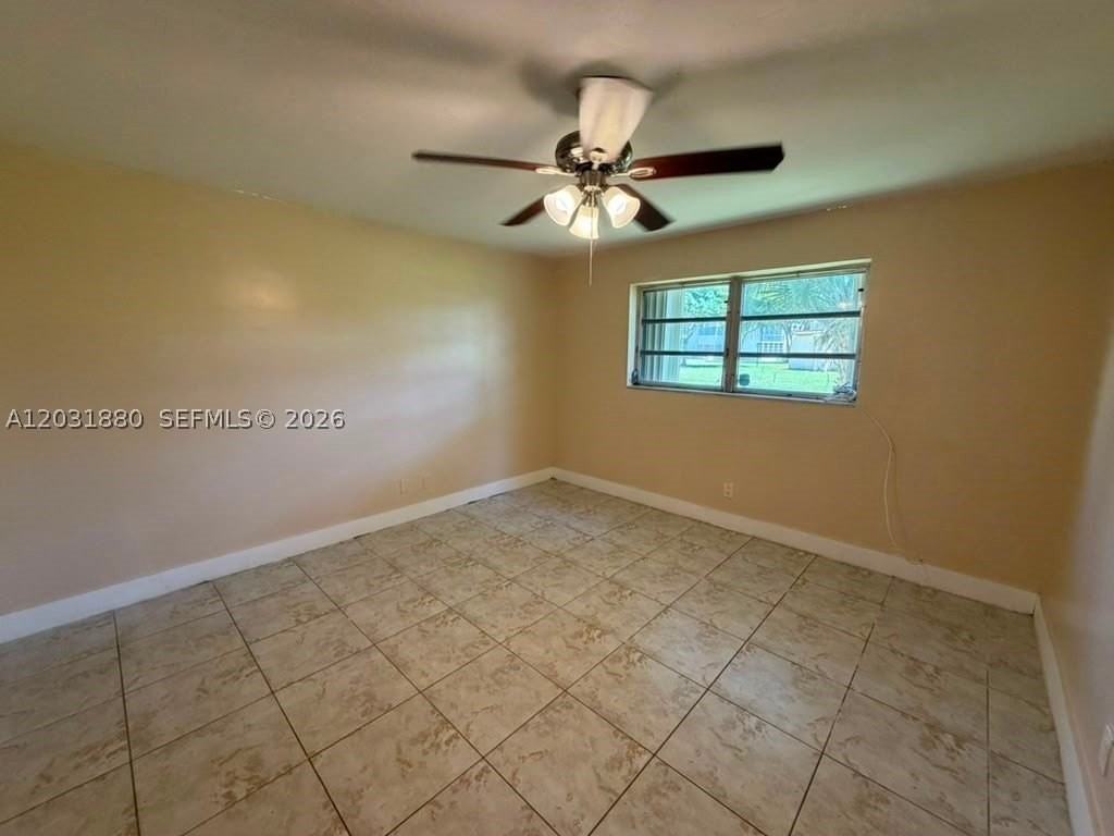 1450 Ne 191st St #106 - Photo 6 of 13