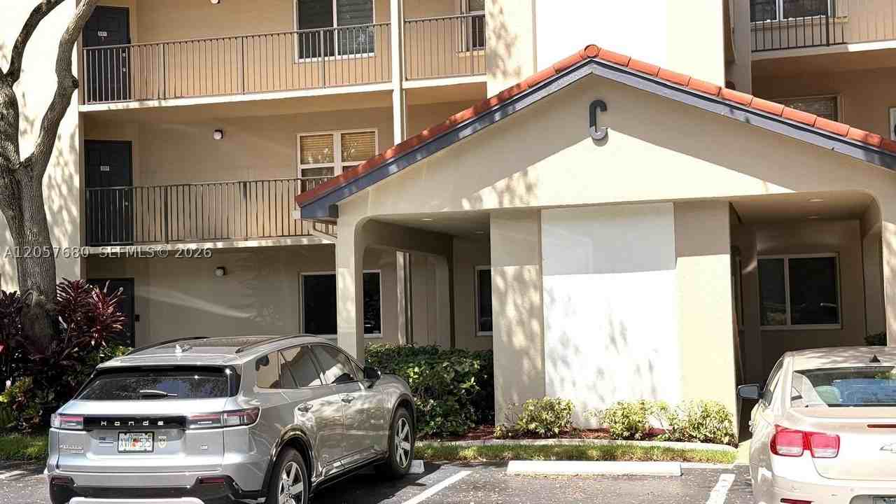 1101 Sw 128th Ter #301C - Photo 2 of 18