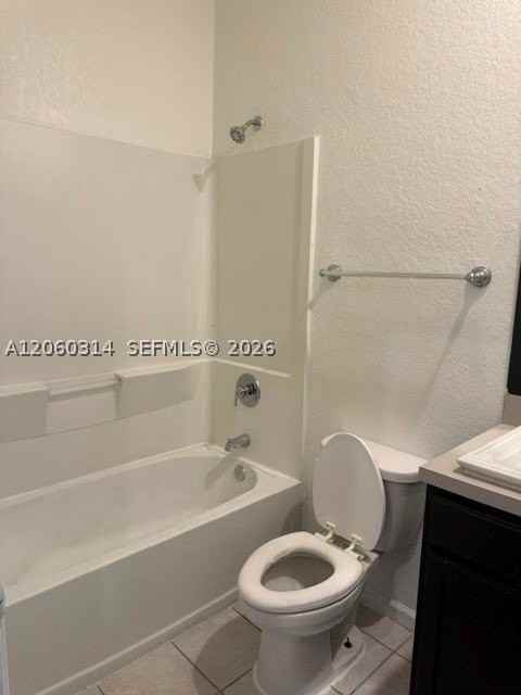 2802 Nw 181st St - Photo 4 of 13