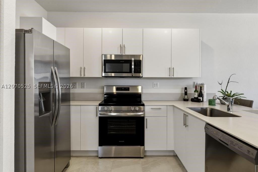 13332 Sw 234th Ter - Photo 6 of 39
