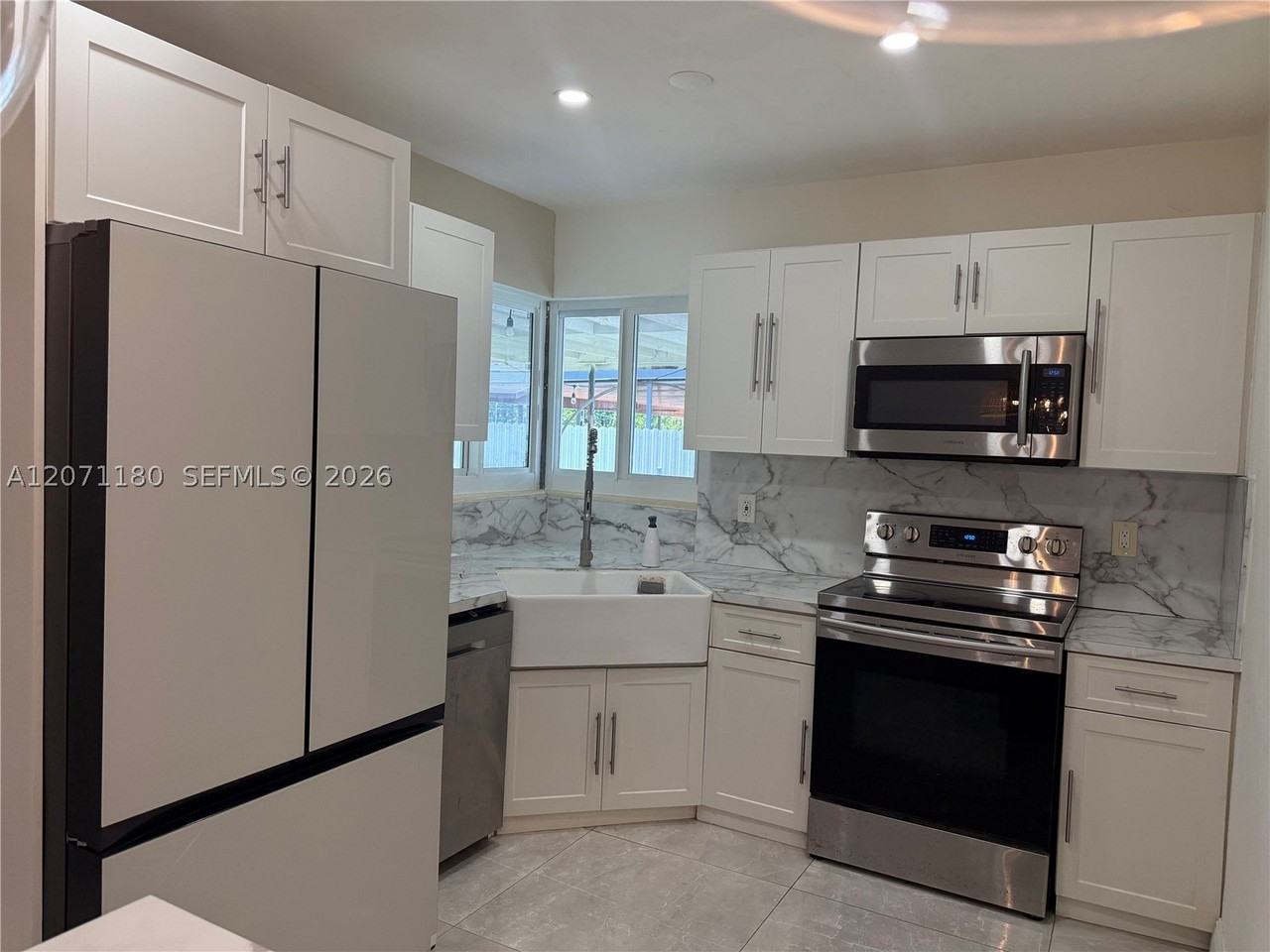 11960 Sw 186th St #0 - Photo 4 of 43