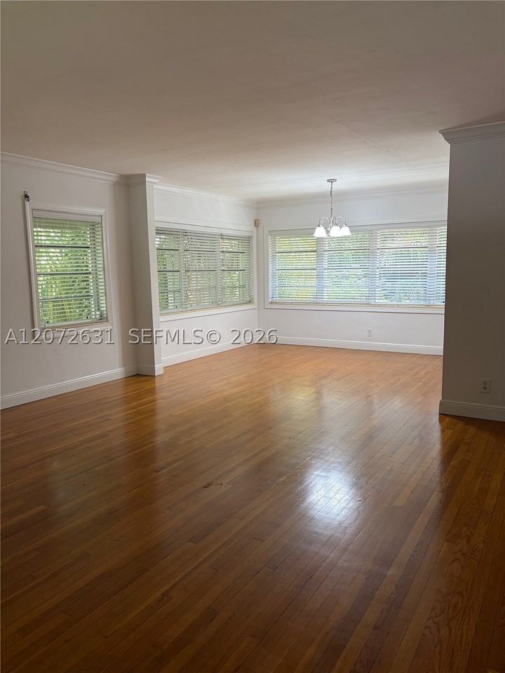 3923 Segovia St #2ndFL - Photo 6 of 13