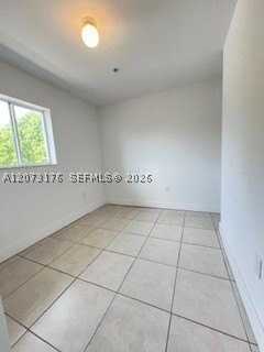 1613 Nw 16th Ave #203 - Photo 2 of 9