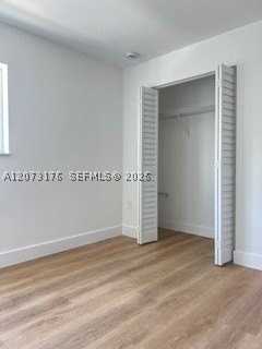 1613 Nw 16th Ave #203 - Photo 4 of 9