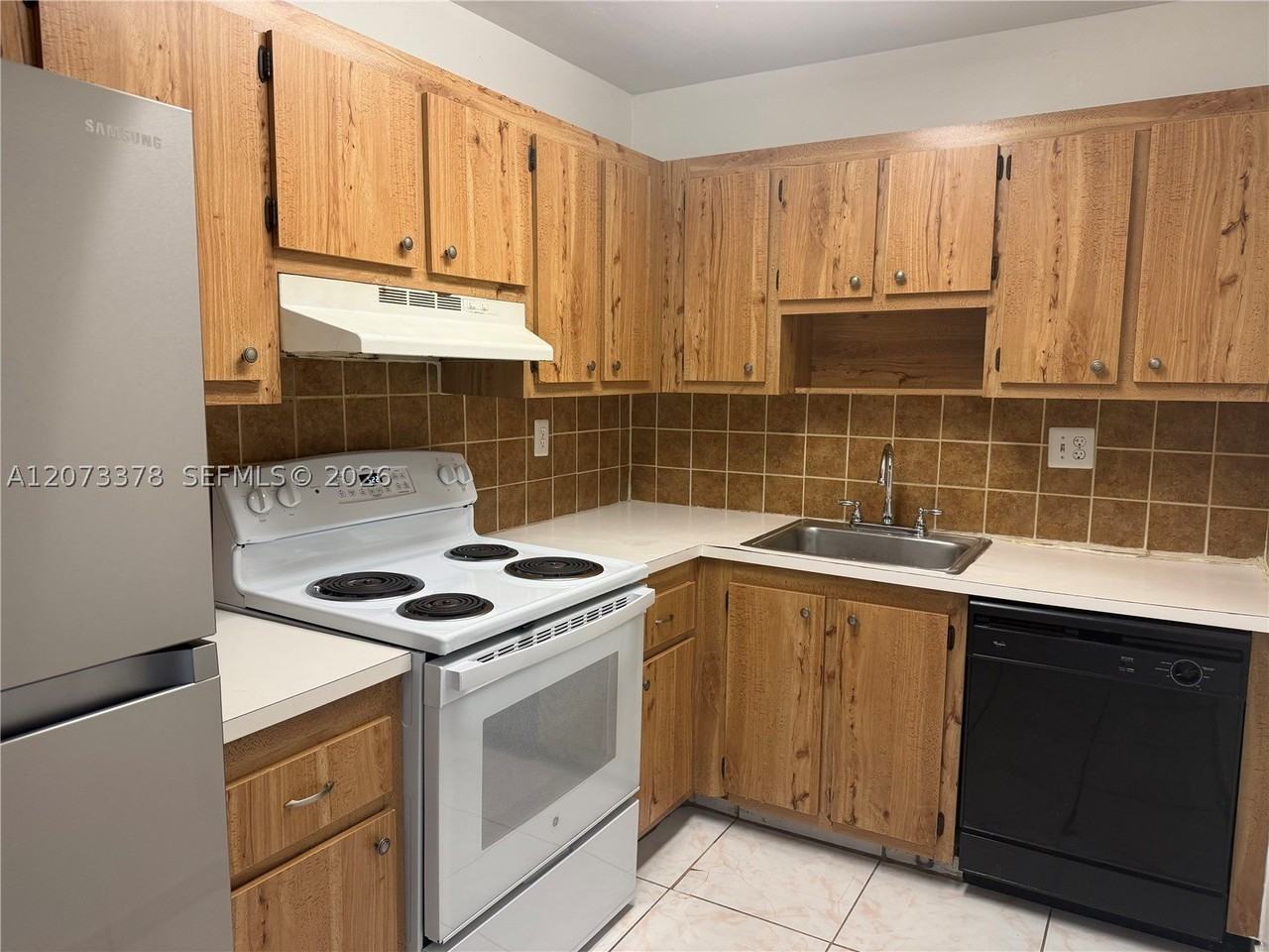 3730 N Pine Island Rd #344 - Photo 6 of 21
