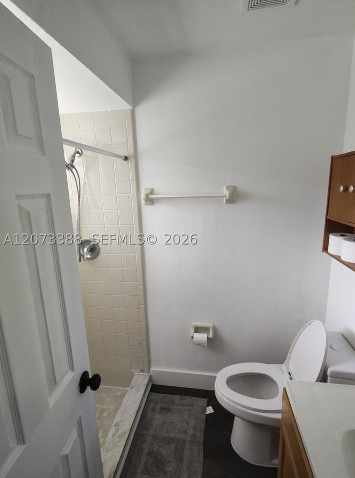 9952 Burl Way #1 - Photo 6 of 9