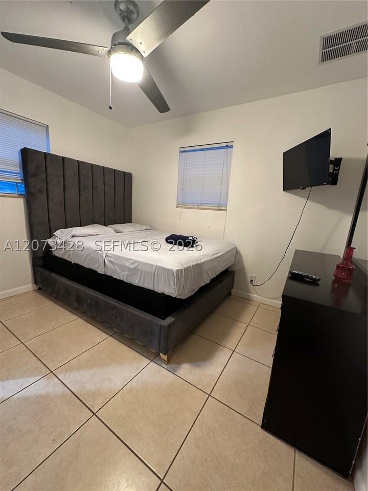 3790 Sw 32nd Ct #1 - Photo 6 of 15