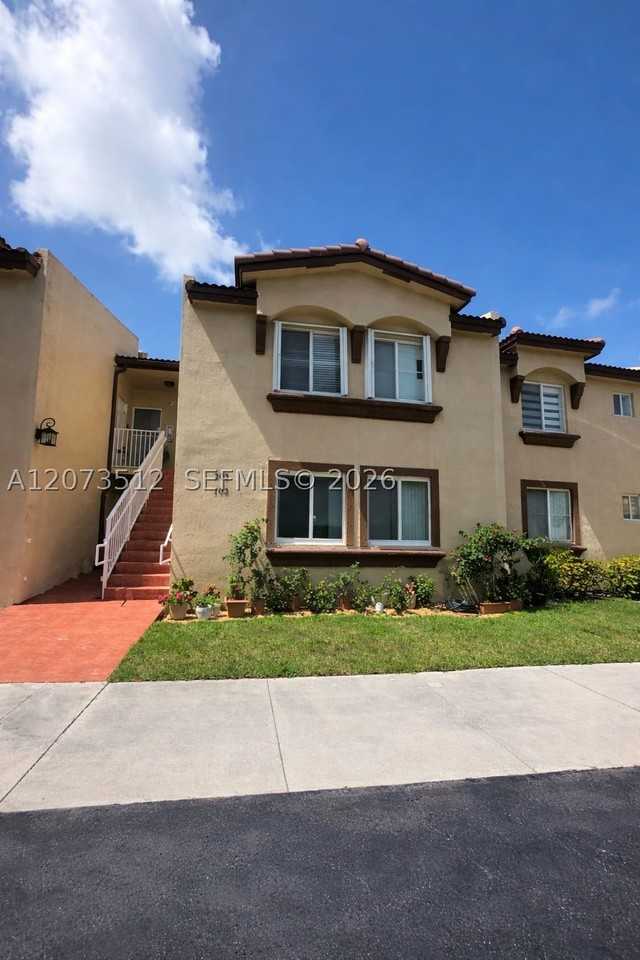 15761 Sw 137th Ave #202 - Photo 4 of 31