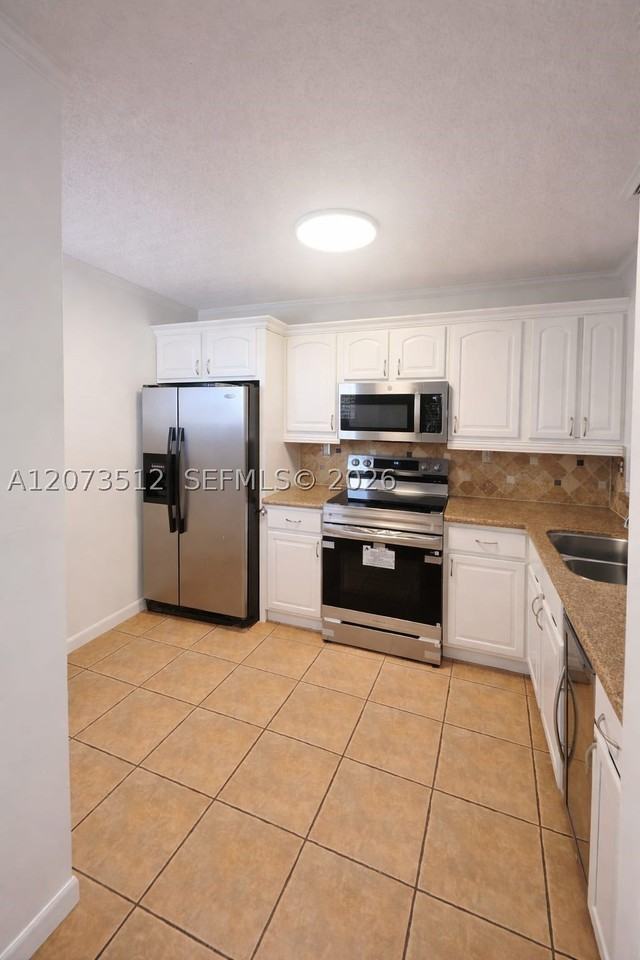 15761 Sw 137th Ave #202 - Photo 6 of 31
