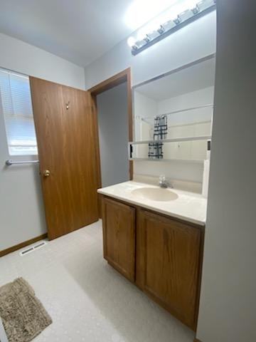 2506 24th Pl - Photo 5 of 10