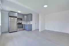 769 Nw 10th St #3 - Photo 1 of 1
