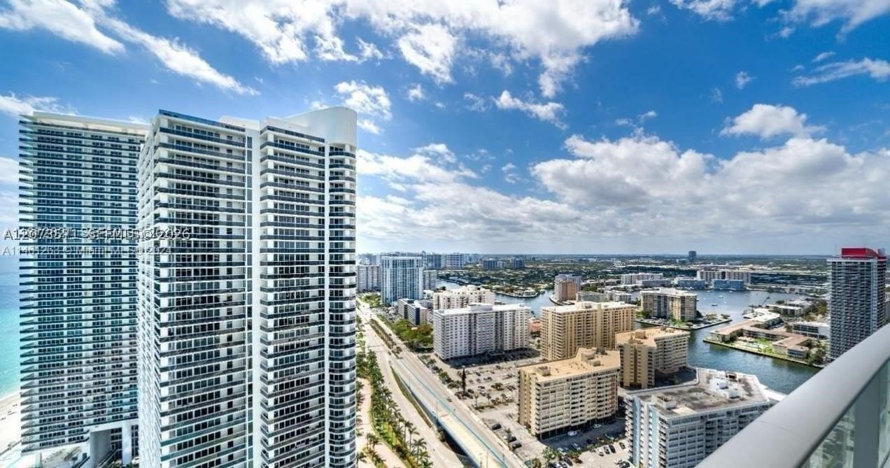 4111 S Ocean Dr #3007 - Photo 5 of 22