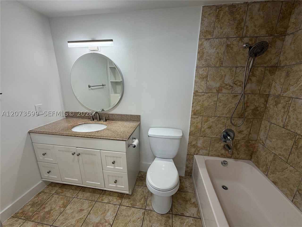 4200 Hillcrest Dr #809 - Photo 5 of 41