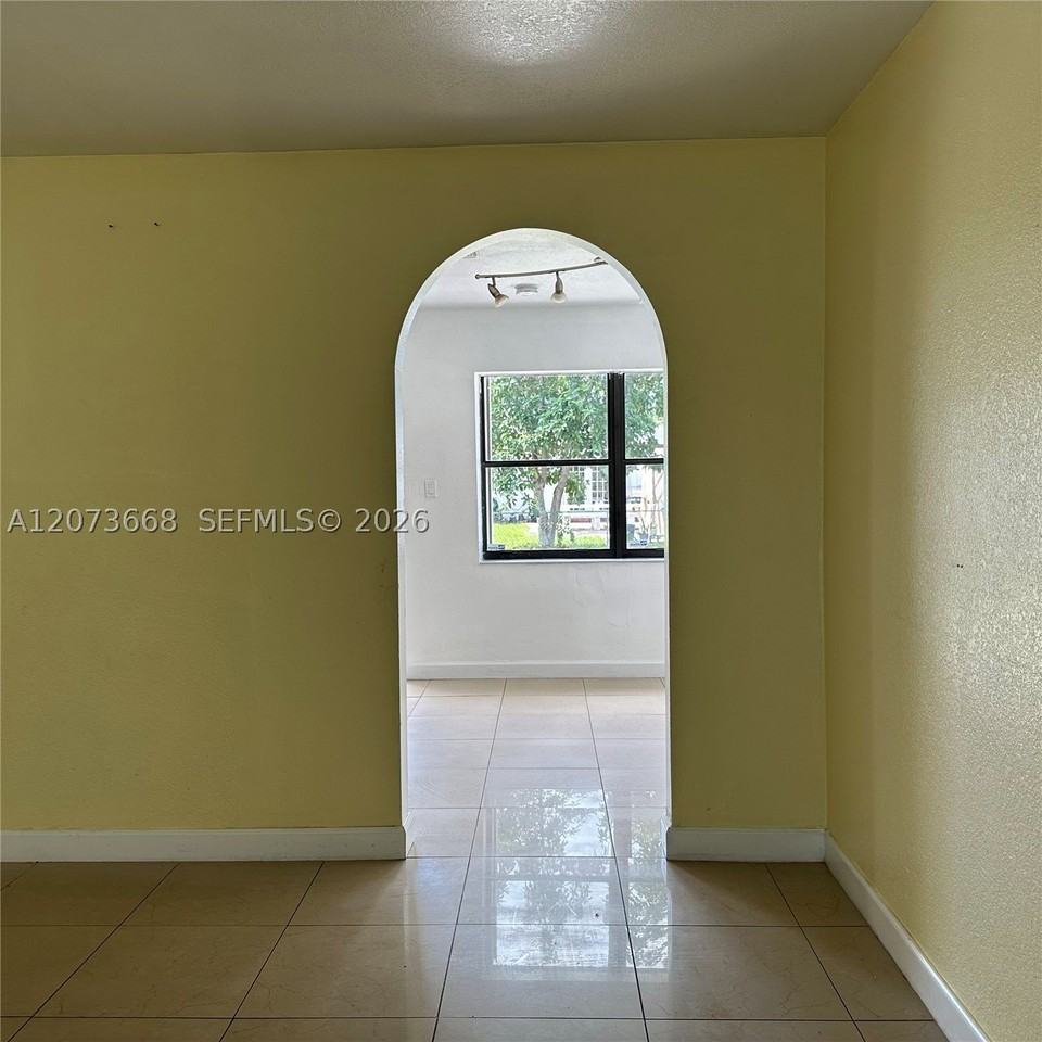 6432 Flagler St #1 - Photo 3 of 26