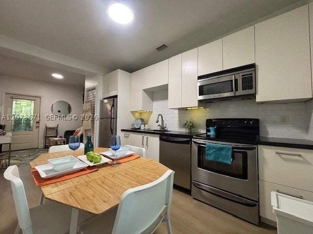 8220 Ne 1st Pl #2B - Photo 3 of 12