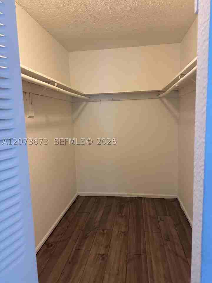 411 Executive Center Dr #203 - Photo 7 of 31