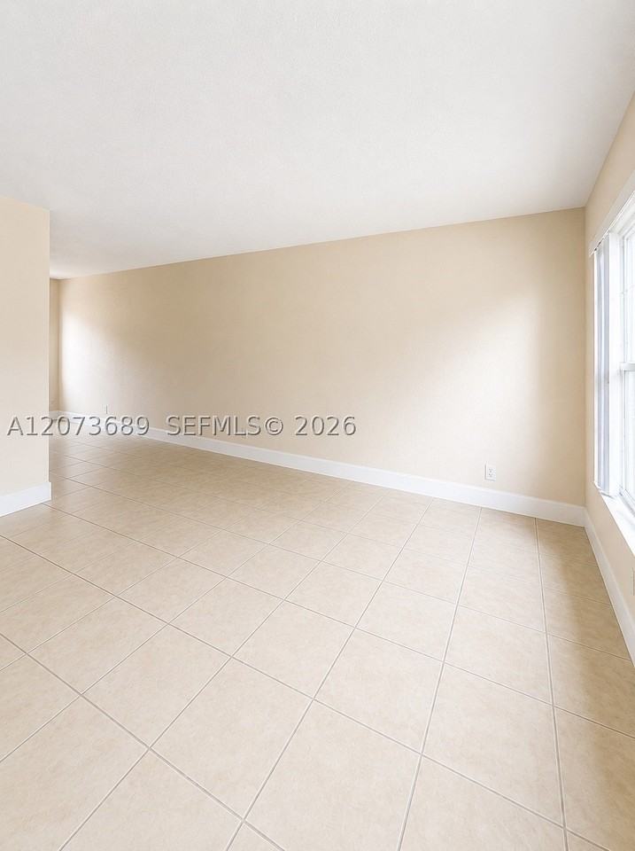 4601 Nw 9th Dr #4601 - Photo 7 of 18