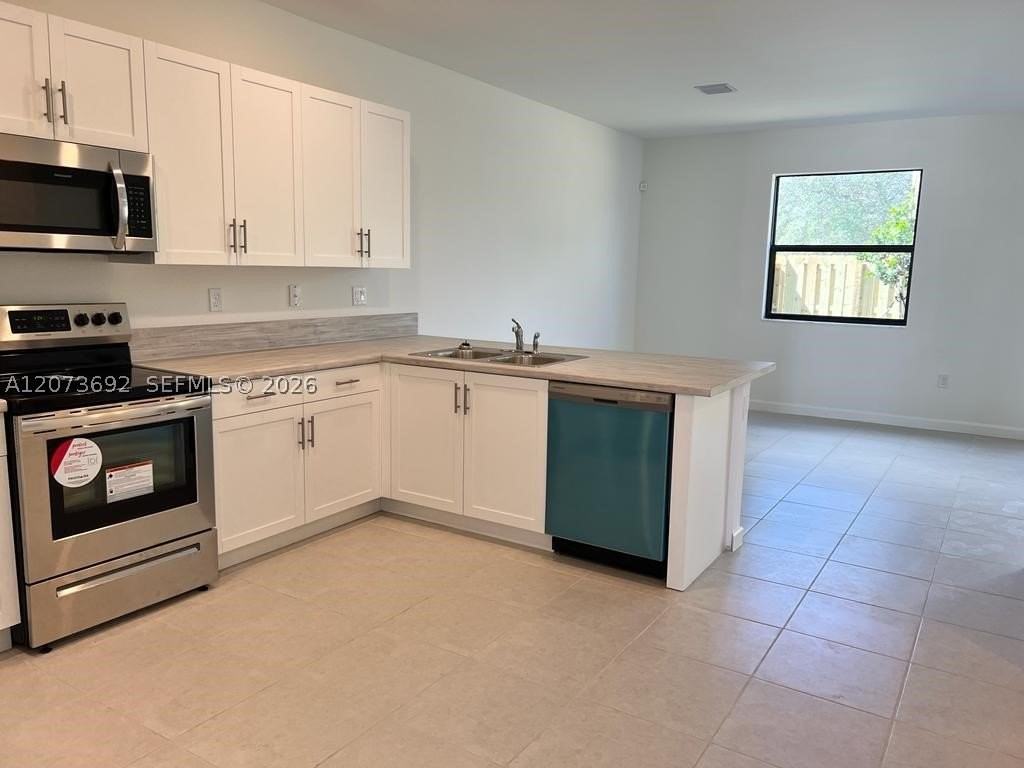 24480 Sw 119th Pl #24480 - Photo 4 of 31