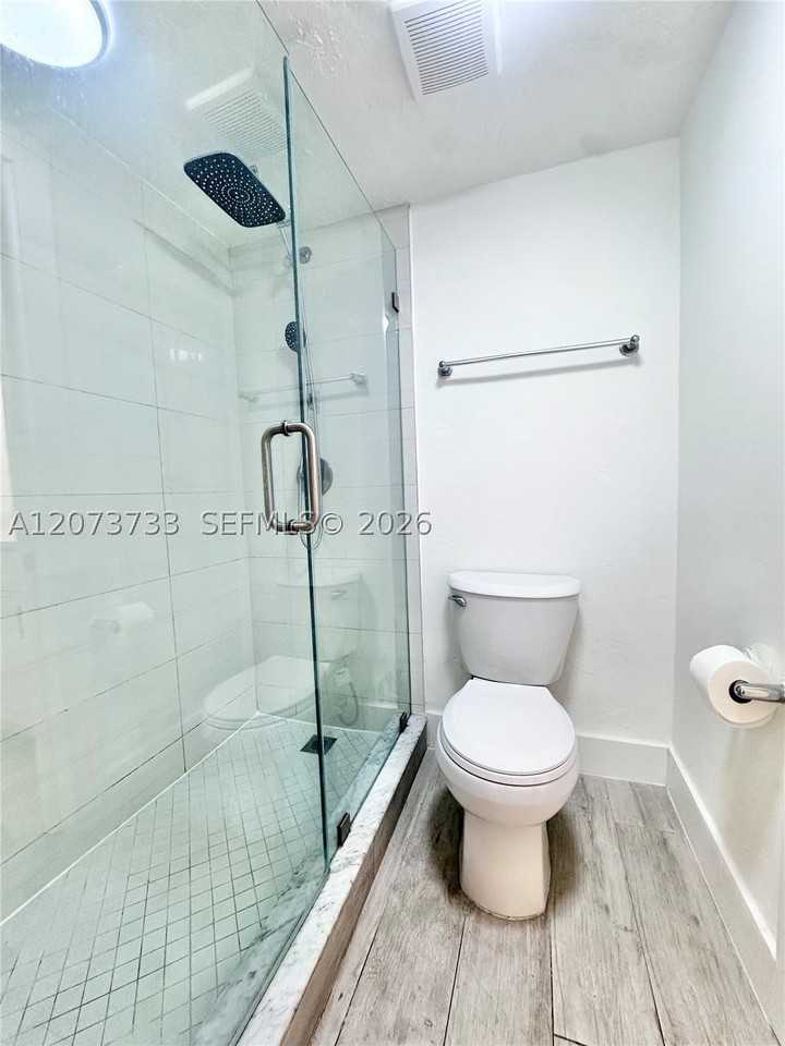 6890 N Kendall Dr #B204 - Photo 6 of 15