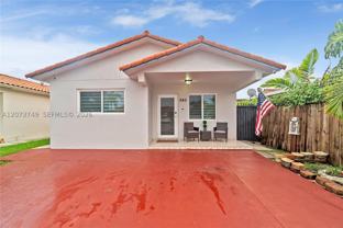 980 W 43rd Pl - Photo 1 of 1