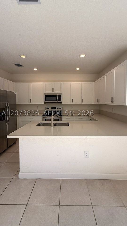 20800 Ne 5th Ct - Photo 7 of 27
