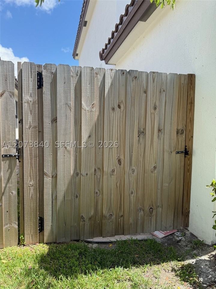 11859 Sw 241st St - Photo 2 of 12