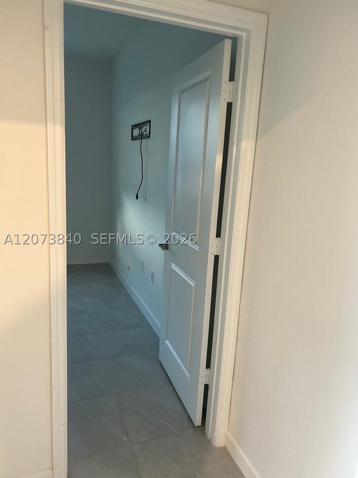 11859 Sw 241st St - Photo 7 of 12