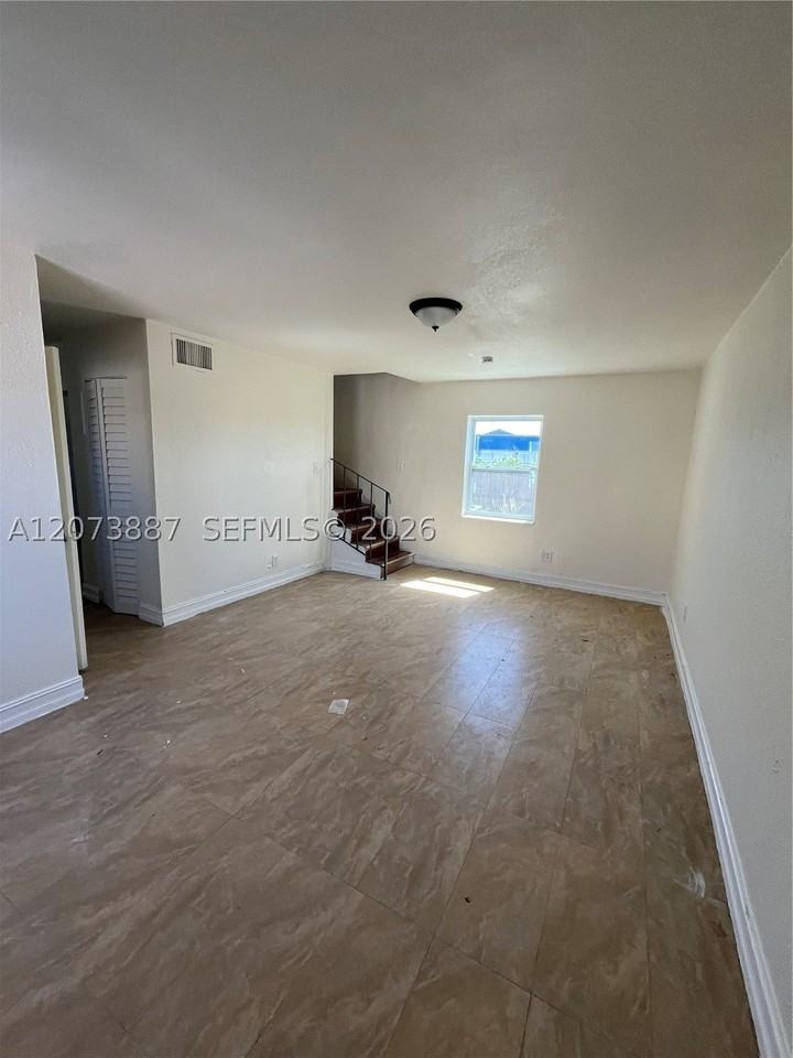 19351 Nw 45th Ave #0 - Photo 2 of 7