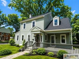 featured image of 161 Nichol Ave
