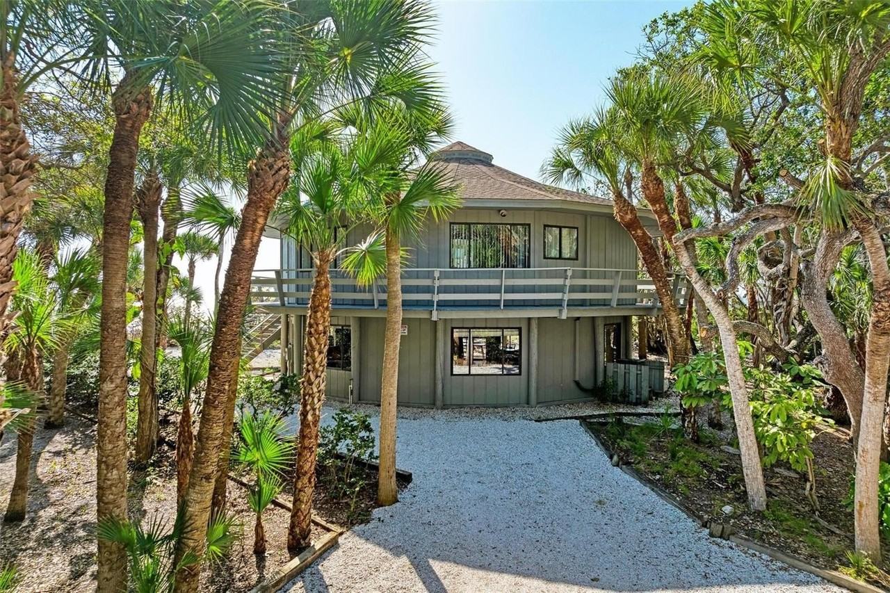 6590 Manasota Key Rd - Photo 4 of 50