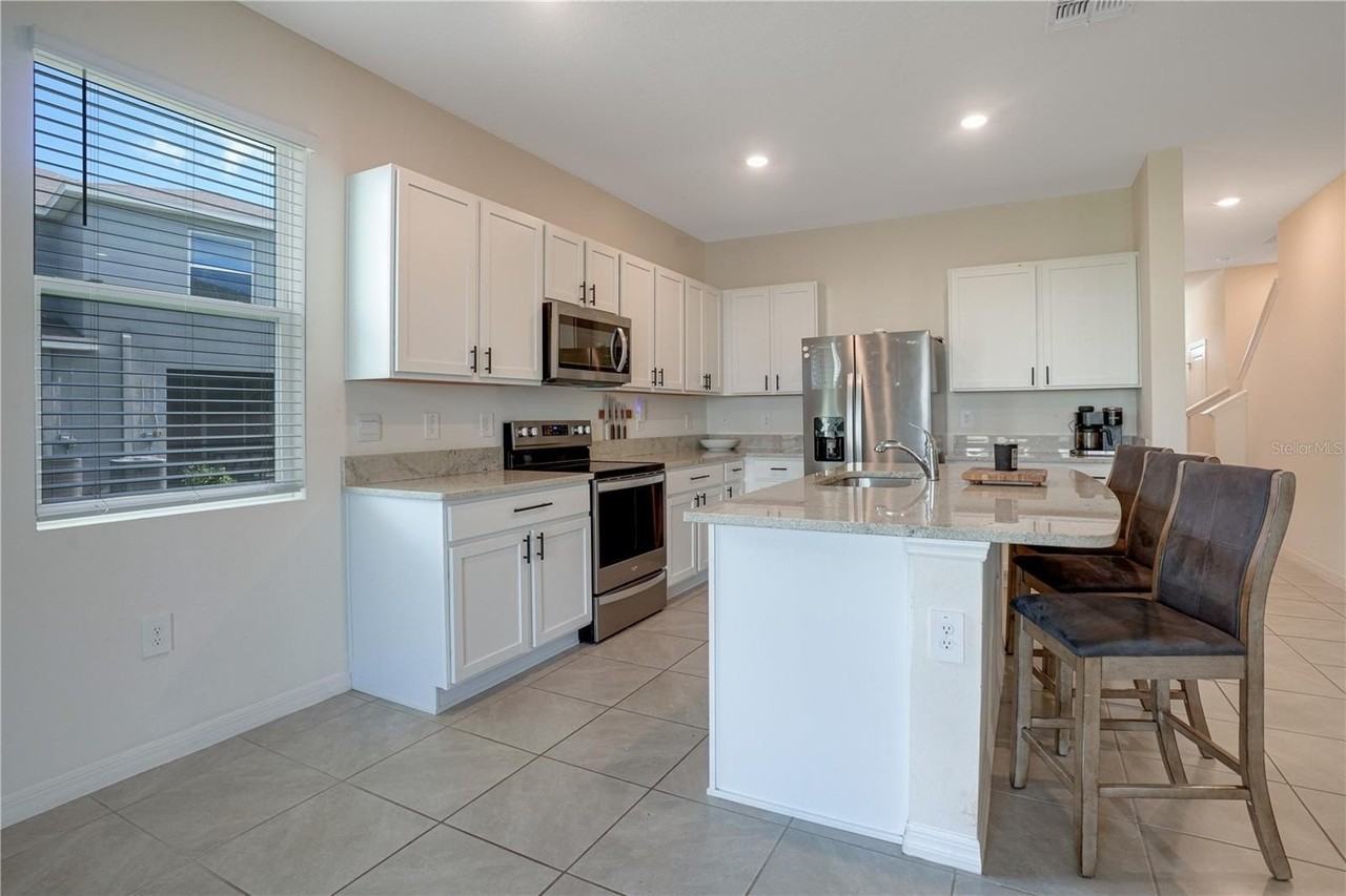 17579 Crescent Moon Loop - Photo 7 of 50
