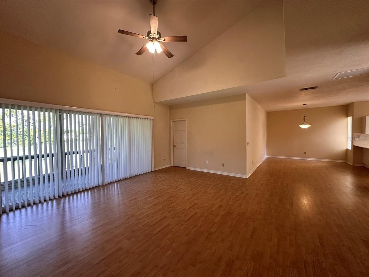 35 Magnolia Ave #35 - Photo 6 of 30