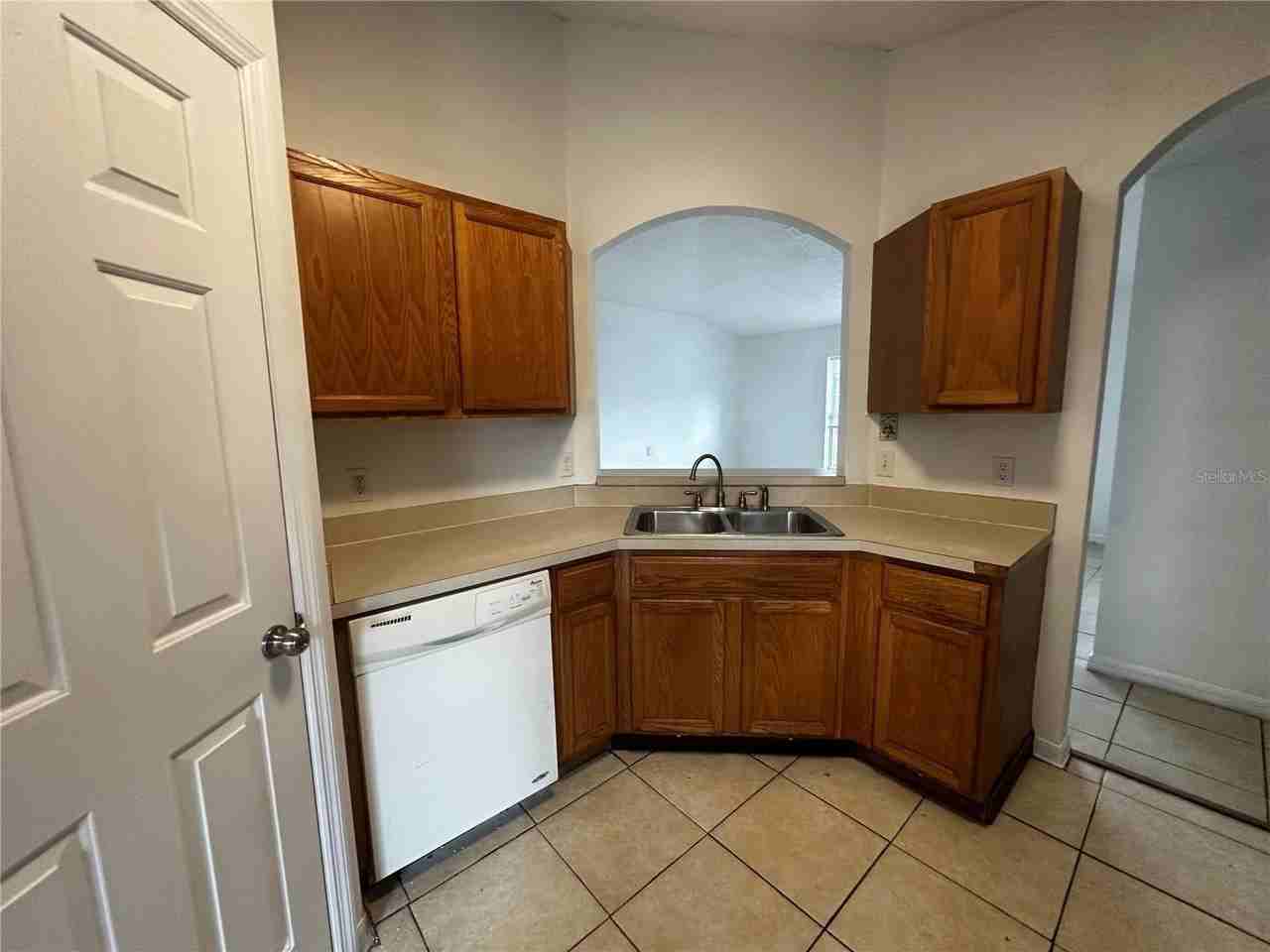 18 Red Clover Ln - Photo 5 of 11