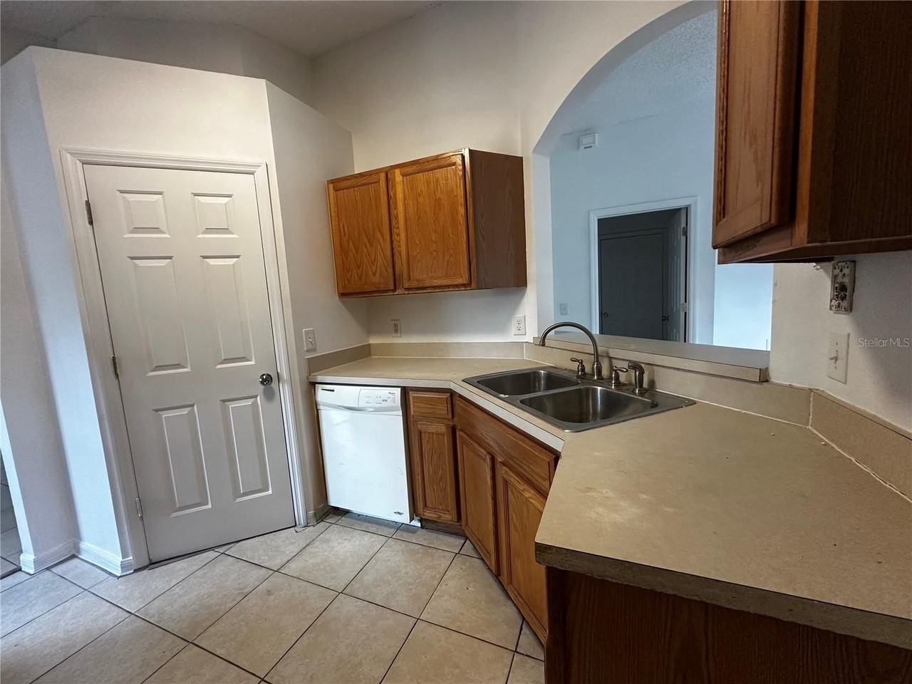 18 Red Clover Ln - Photo 6 of 11