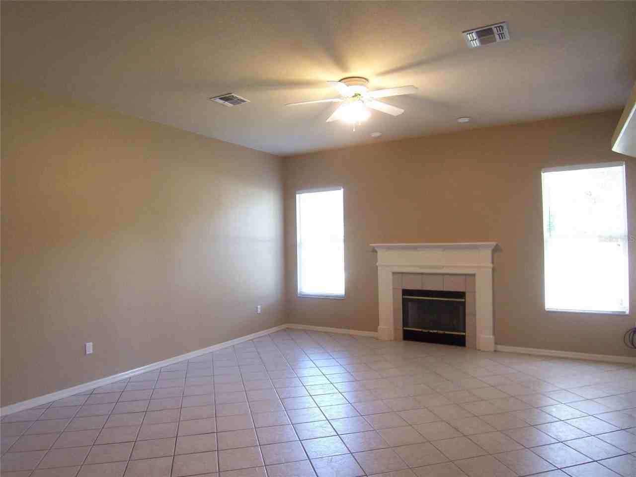 5435 Summerland Hills Dr - Photo 3 of 21