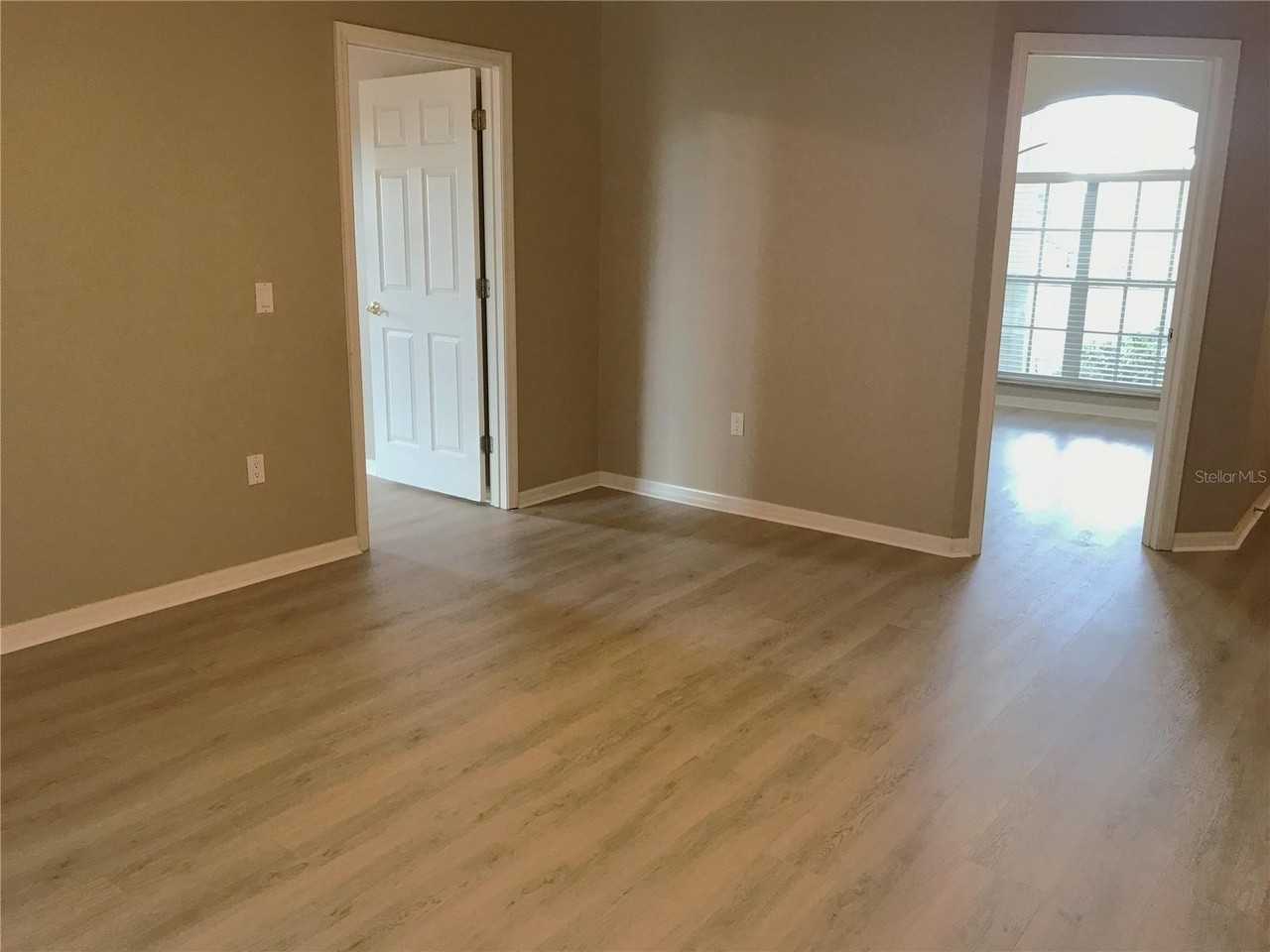 5435 Summerland Hills Dr - Photo 5 of 21