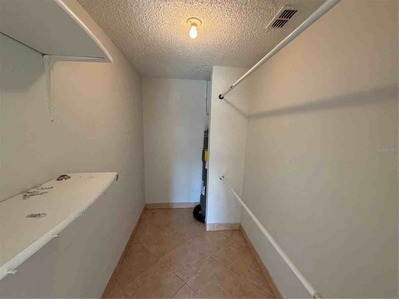 5225 Via Hacienda Cir #B115 - Photo 6 of 11