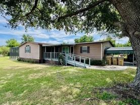 6814 Redwing Rd - Photo 1 of 1