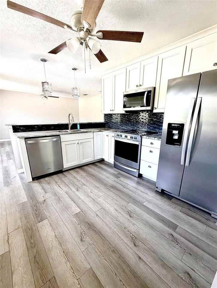1088 Nomad Rd - Photo 2 of 14