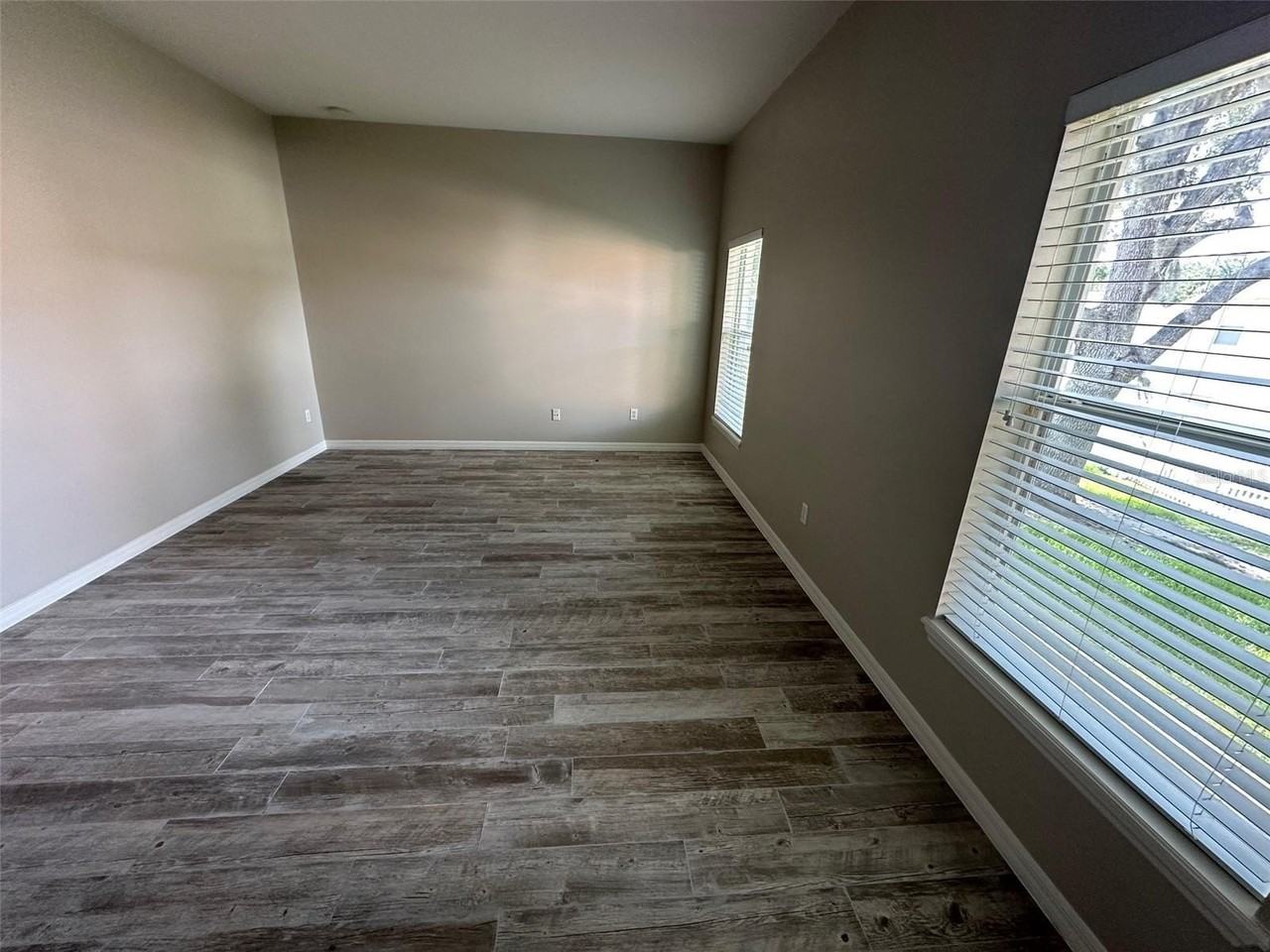 7815 Rex Hill Trl - Photo 7 of 22